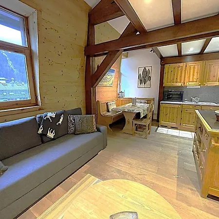 Duplex Centre Pour 6 Avec Parking Et Wifi - Fr-1-343-240 Apartmán Chamonix