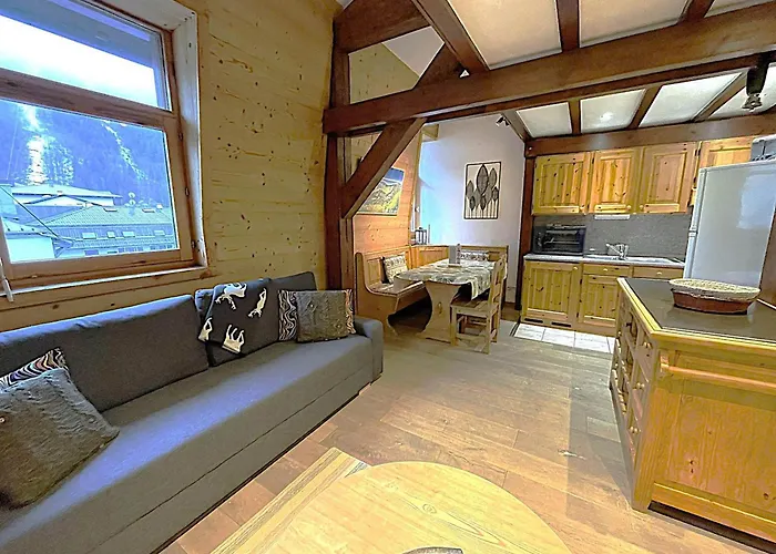 Duplex Centre Pour 6 Avec Parking Et Wifi - Fr-1-343-240 Apartmán Chamonix